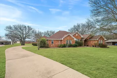 1025 Oak Hollow Lane, Combine, TX 75159 - Photo 2