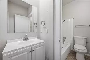 711 Brown St, Waxahachie, TX 75165 - Photo 10