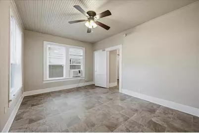 711 Brown Street #B, Waxahachie, TX 75165 - Photo 4