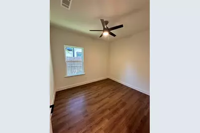 2216 Langford Street, Greenville, TX 75401 - Photo 10