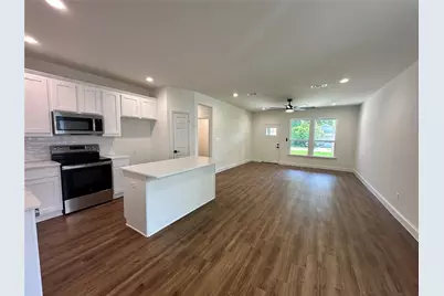 2216 Langford Street, Greenville, TX 75401 - Photo 4