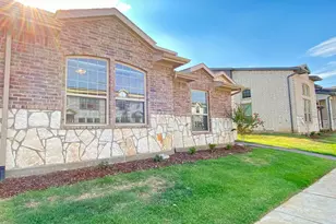 3404 Solana Cir, Denton, TX 76207 - Photo 2