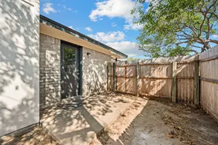 7712 Brandi Pl, North Richland Hills, TX 76182 - Photo 20