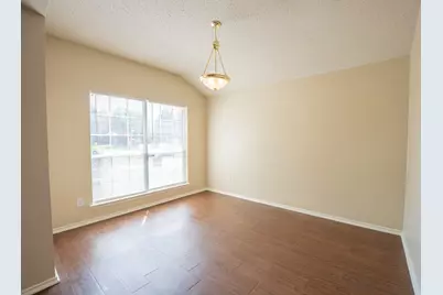 183 Rolling Court, Lancaster, TX 75146 - Photo 2