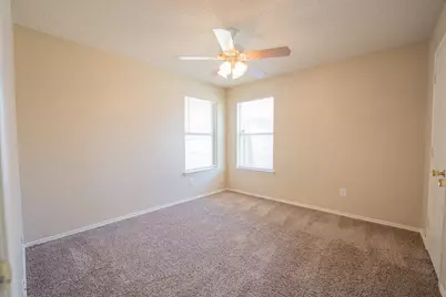 183 Rolling Court, Lancaster, TX 75146 - Photo 14