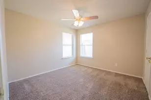 183 Rolling Ct, Lancaster, TX 75146 - Photo 14