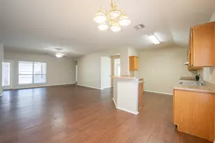 183 Rolling Ct, Lancaster, TX 75146 - Photo 8