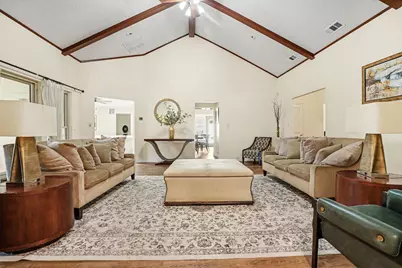 1349 Mantlebrook Drive, DeSoto, TX 75115 - Photo 2