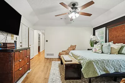 1349 Mantlebrook Drive, DeSoto, TX 75115 - Photo 32