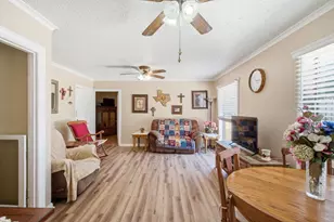 112 Sandra Dr, Azle, TX 76020 - Photo 8