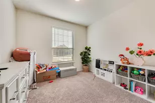 5852 Wake Robin Dr, Fort Worth, TX 76123 - Photo 10