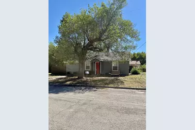505 Cummins Street, Bowie, TX 76230 - Photo 1