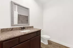 1421 Jones St, Greenville, TX 75401 - Photo 12