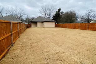 307 N Colbert Ave, Sherman, TX 75090 - Photo 22
