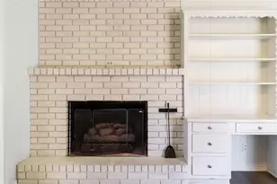 1526 Charleston Dr, Garland, TX 75041 - Photo 8
