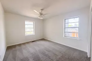 808 Griffin St, McKinney, TX 75069 - Photo 4