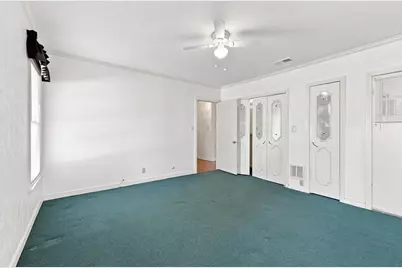 920 Park Avenue, Bonham, TX 75418 - Photo 22