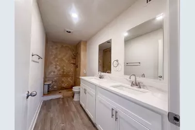 526 Royal Valley Road, Grand Prairie, TX 75052 - Photo 12