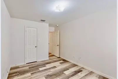 1216 Lake Forest Drive, Grand Prairie, TX 75052 - Photo 24