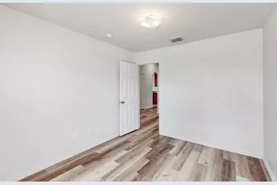 1216 Lake Forest Drive, Grand Prairie, TX 75052 - Photo 26