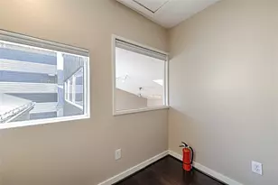 1207 Urban Lofts Dr, Dallas, TX 75215 - Photo 14