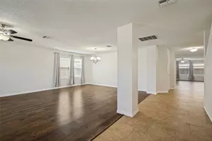7612 Mosspoint Ct, Denton, TX 76210 - Photo 2