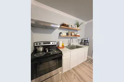 1043 Blaylock Circle S, Irving, TX 75061 - Photo 8