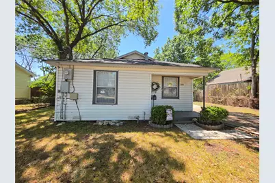 1043 Blaylock Circle S, Irving, TX 75061 - Photo 1