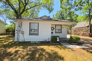 1043 Blaylock Cir S, Irving, TX 75061 - Photo 1
