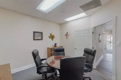 115 W Main Street, Grand Prairie, TX 75050 - Photo 22