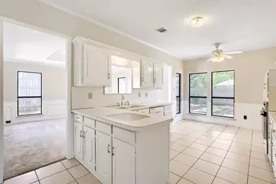 2212 Oak Bluff Drive, Flower Mound, TX 75028 - Photo 6