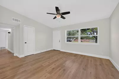 1037 W Grubb Drive, Mesquite, TX 75149 - Photo 4