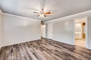 5053 Les Chateaux Dr, Dallas, TX 75235 - Photo 8
