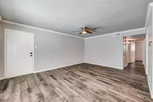 5053 Les Chateaux Dr, Dallas, TX 75235 - Photo 2