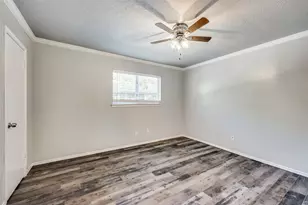 5053 Les Chateaux Dr, Dallas, TX 75235 - Photo 10