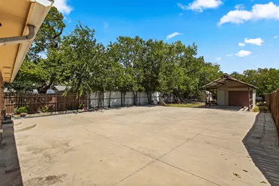 207 Washington Avenue, Saginaw, TX 76179 - Photo 22