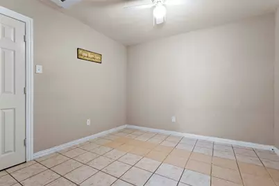 207 Washington Avenue, Saginaw, TX 76179 - Photo 16