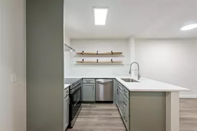 1000 S Mary Street, Arlington, TX 76010 - Photo 8