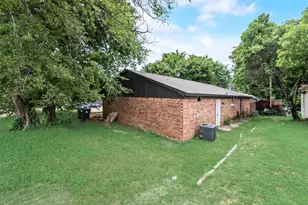 1000 S Mary St, Arlington, TX 76010 - Photo 20