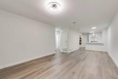 1000 S Mary Street, Arlington, TX 76010 - Photo 4