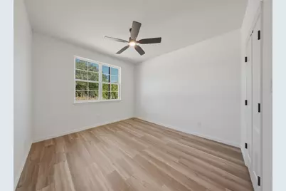 5559 Mercedes Circle, Granbury, TX 76048 - Photo 14