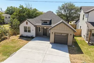 5559 Mercedes Cir, Granbury, TX 76048 - Photo 24