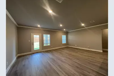 368 Lake Bluff, Lavon, TX 75166 - Photo 2