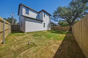 5557 Mercedes Cir, Granbury, TX 76048 - Photo 28
