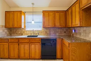 8220 Willis Ln, Watauga, TX 76148 - Photo 6