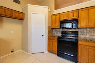 8220 Willis Ln, Watauga, TX 76148 - Photo 4