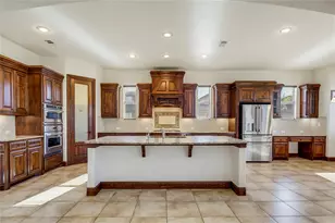 2037 Sterling Trace Dr, Keller, TX 76248 - Photo 10