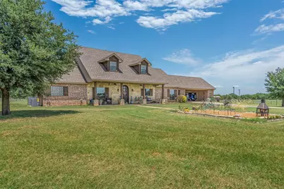1555 E Blackjack Road, Pilot Point, TX 76258 - Photo 2
