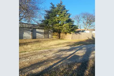 548 E US Highway 69, Point, TX 75472 - Photo 8