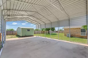 201 Dollar Bill Dr, Abilene, TX 79602 - Photo 6
